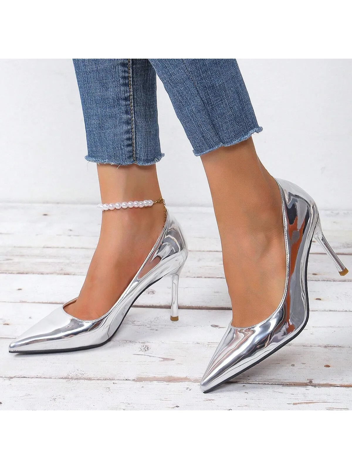 2024 Fashion High-Heeled Shoes, Pointed Toe Metallic Silver With Electroplated Gold Heels For Women