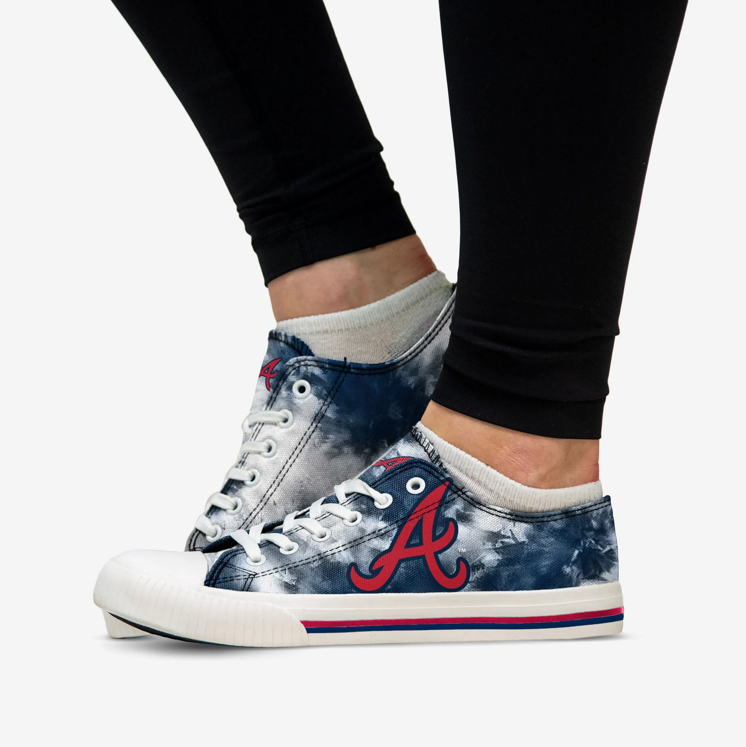 Atlanta Braves Womens Low Top Tie-Dye Canvas Shoe