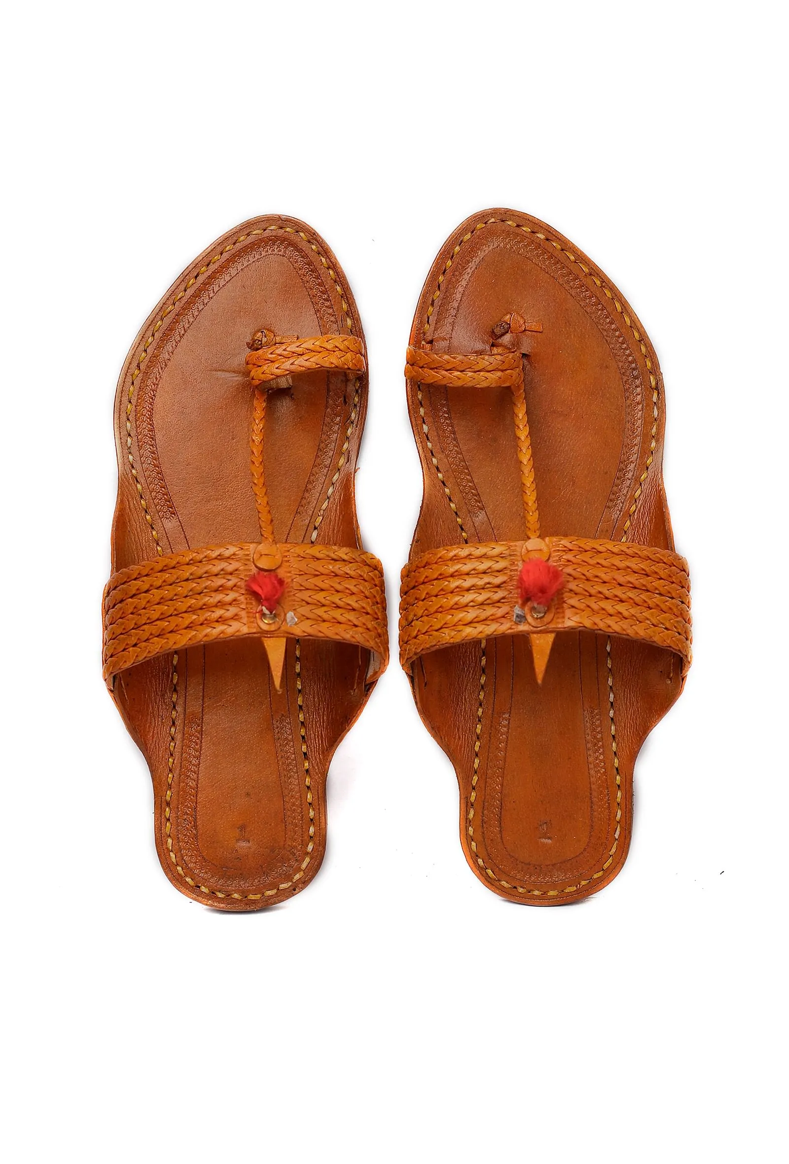 Avyan Pure Leather Kolhapuri Flats