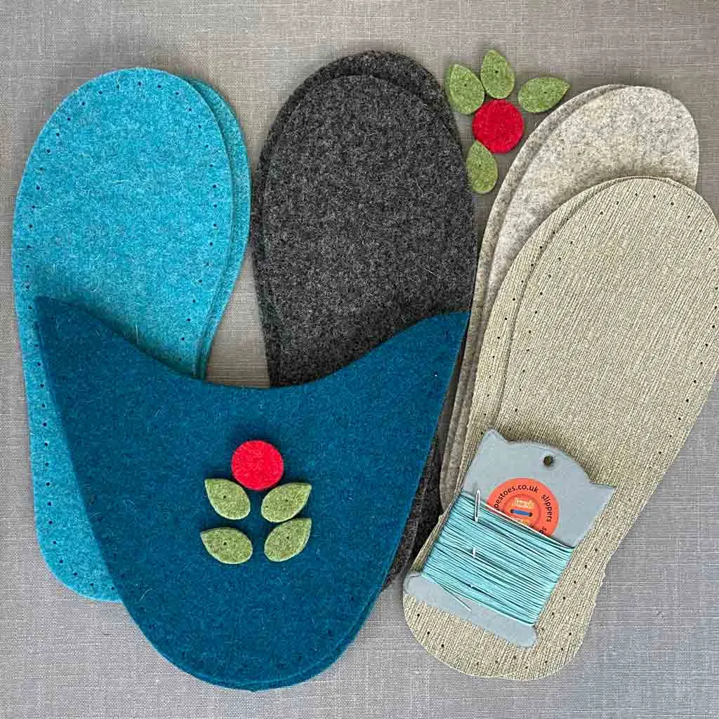 Flora Felt Slipper Kit US sizes