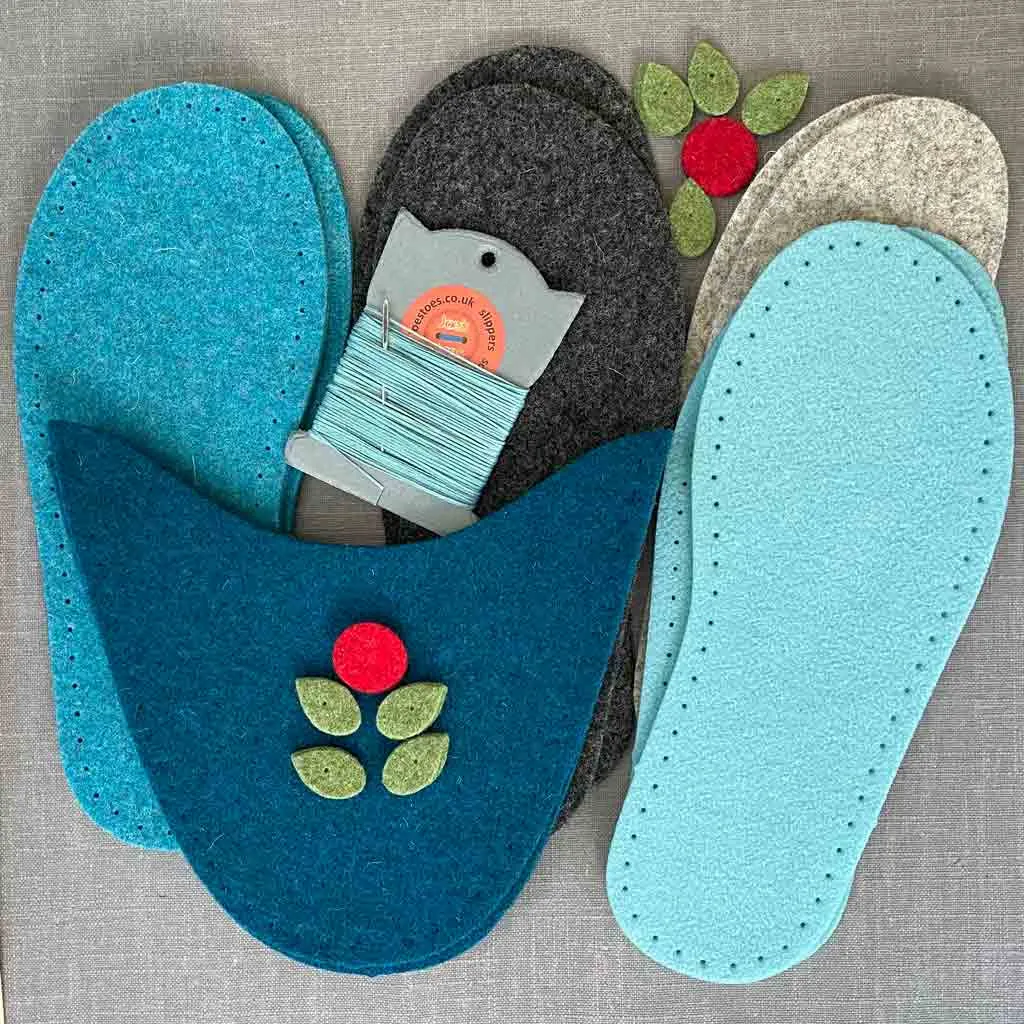 Flora Felt Slipper Kit US sizes