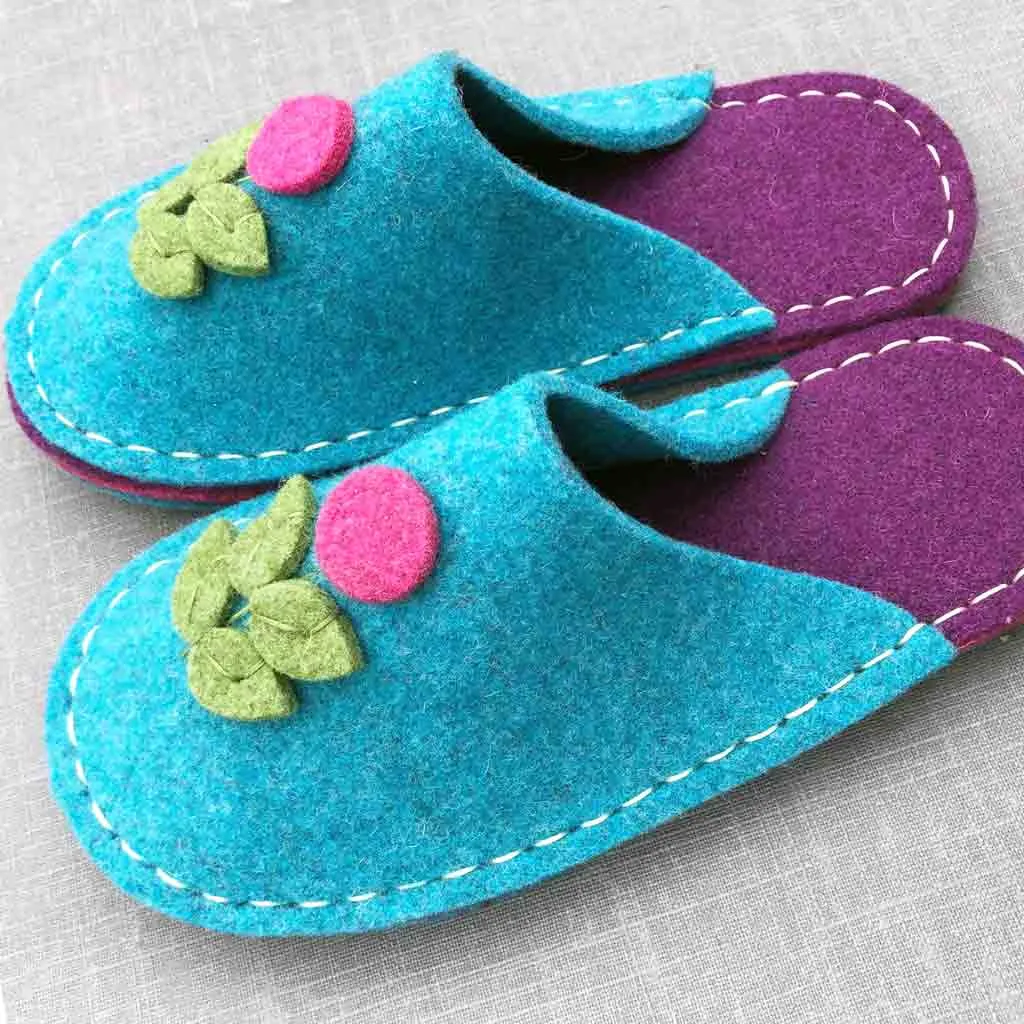 Flora Felt Slipper Kit US sizes