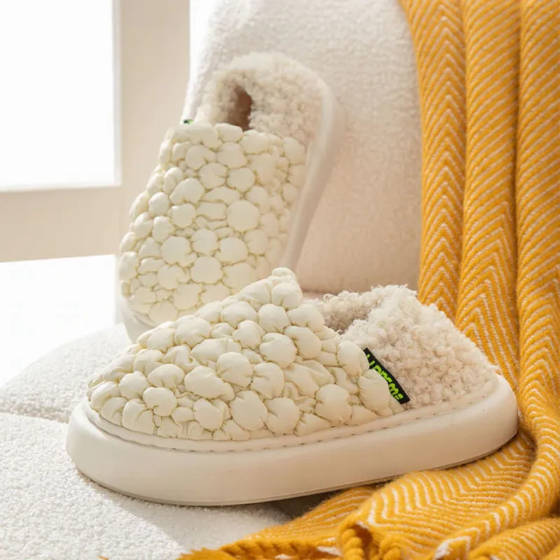 Pop-Puff Winter Slippers