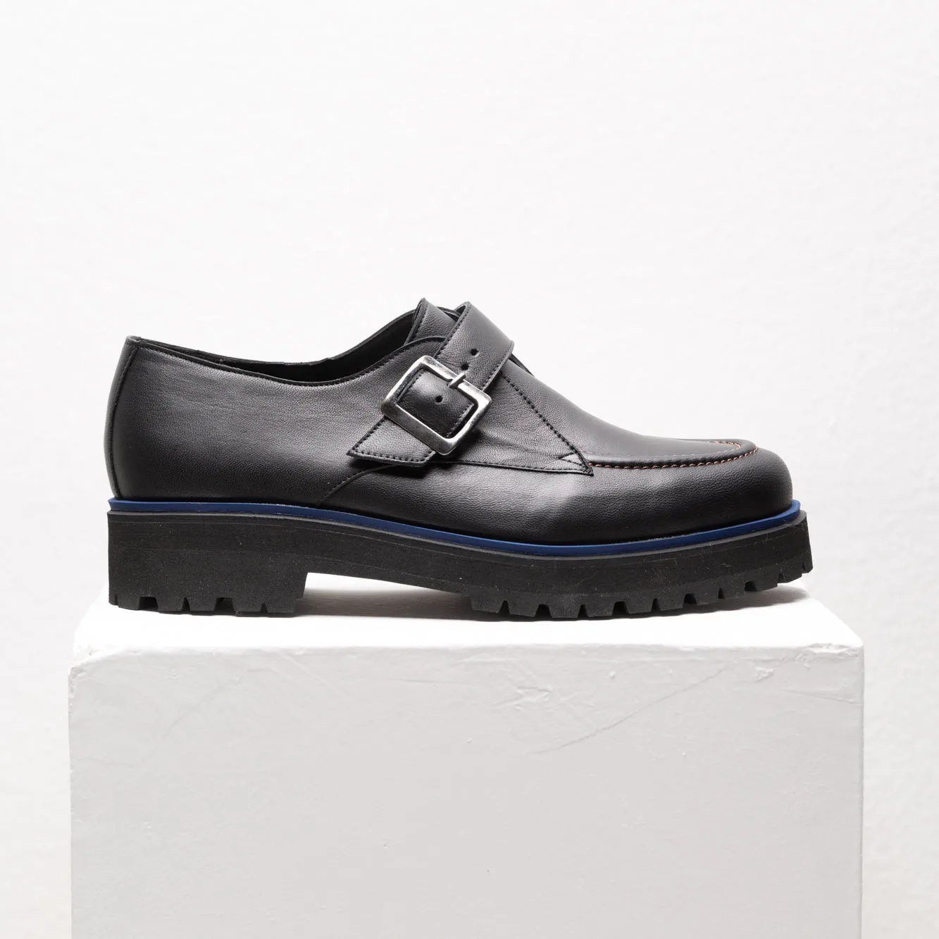 Vini Black Loafer